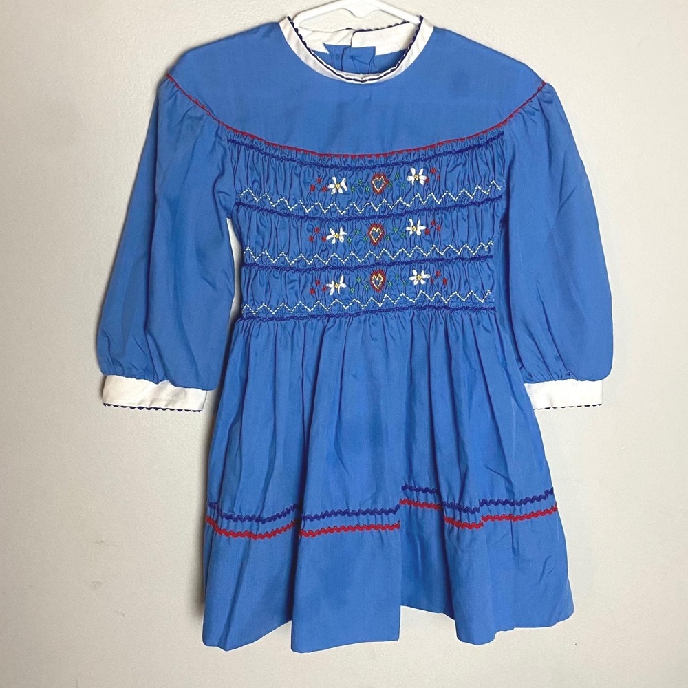 Vintage Polly Flinders Hand Smocked Dress Girls Size 5 Blue Floral Cottagecore‎